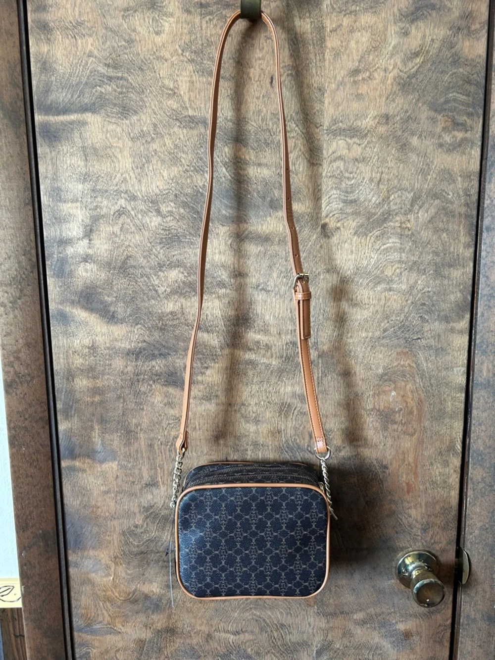 Nanette Lepore Crossbody Camera Bag - Picture 3 of 8